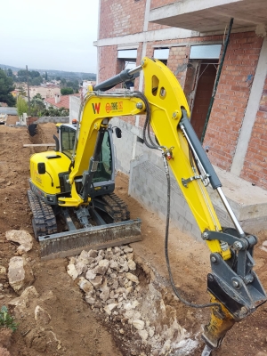 Excavación para vivienda unifamiliar en la Pobla de Montornés