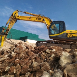 Excavación, tapado y picado en roca en Tortosa